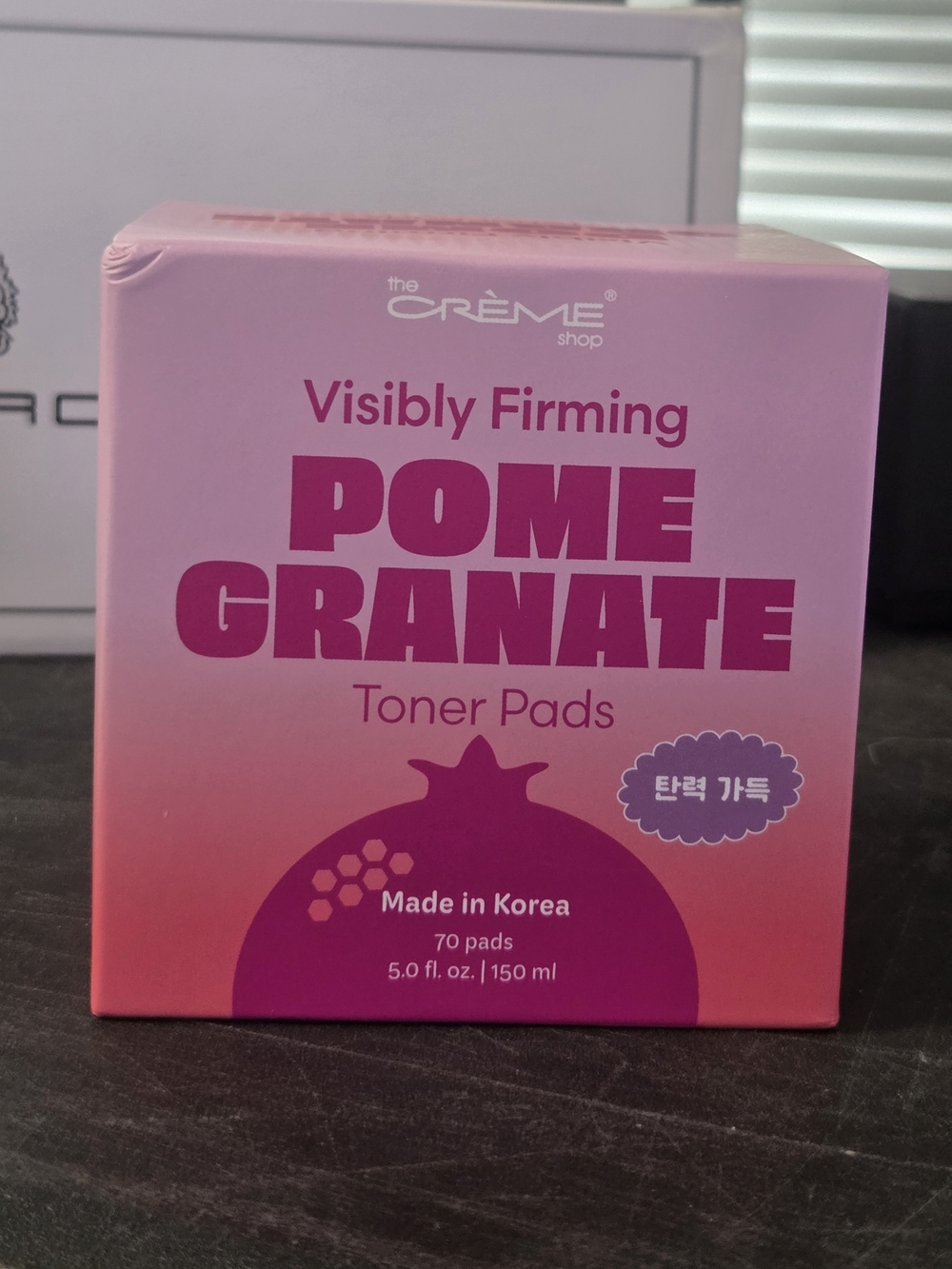 The Crème Shop Visibly Firming Pomegranate Toner Pads (70 Ct) NIB